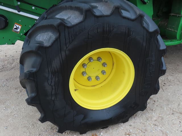 Image of John Deere S780 equipment image 3