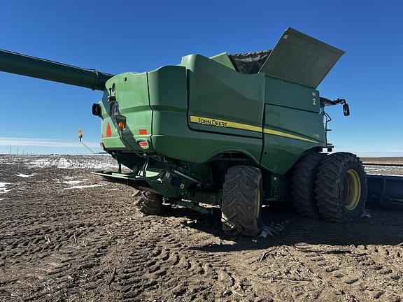 Image of John Deere S780 equipment image 2