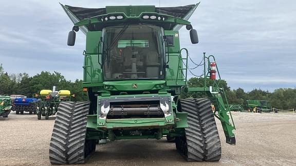 Image of John Deere S780 equipment image 2