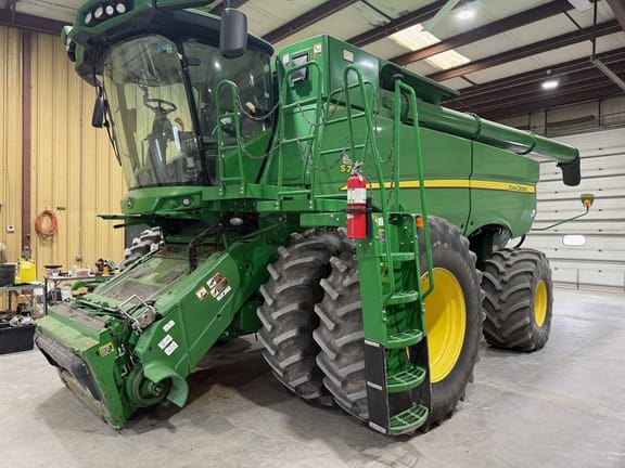 2021 John Deere S780 Equipment Image0