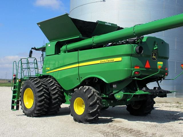 Image of John Deere S780 equipment image 3