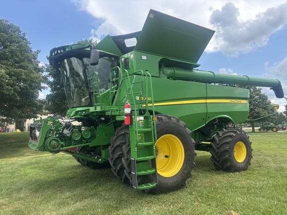 Image of John Deere S780 Primary image