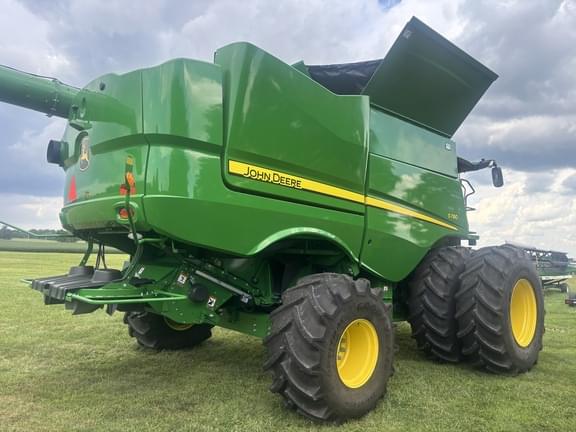 Image of John Deere S780 equipment image 4