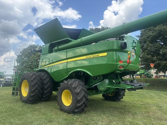 Image of John Deere S780 equipment image 3