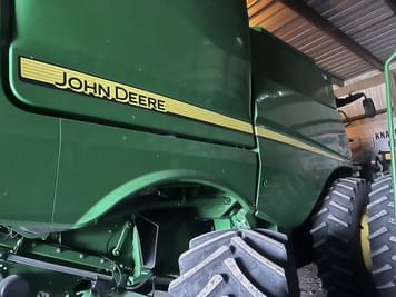 Main image John Deere S780