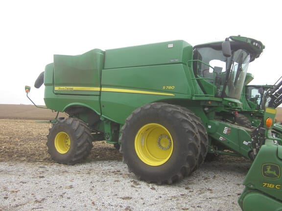 2021 John Deere S780 Equipment Image0