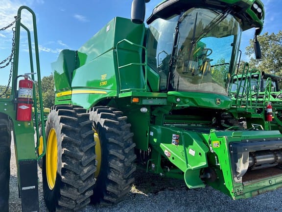 2021 John Deere S780 Equipment Image0