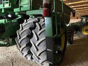 Main image John Deere S780 14