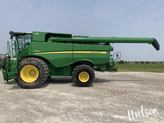 Image of John Deere S780 equipment image 2