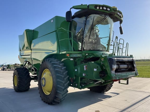 2021 John Deere S780 Equipment Image0