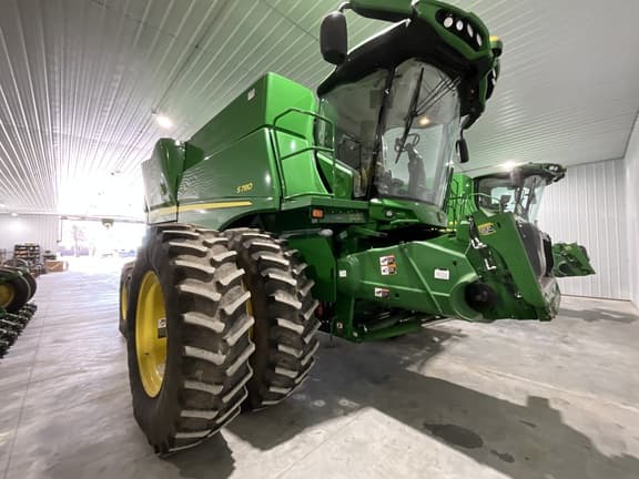 Image of John Deere S780 Primary image