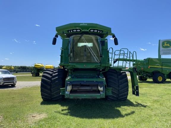 Image of John Deere S780 equipment image 3