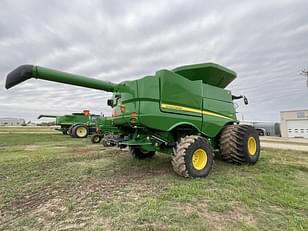 Main image John Deere S780 4