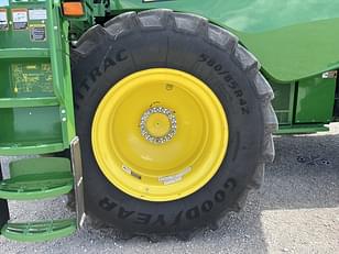 Main image John Deere S780 10