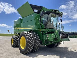 Main image John Deere S780 3