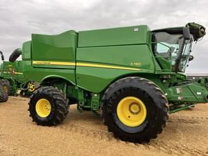 2021 John Deere S780 Image