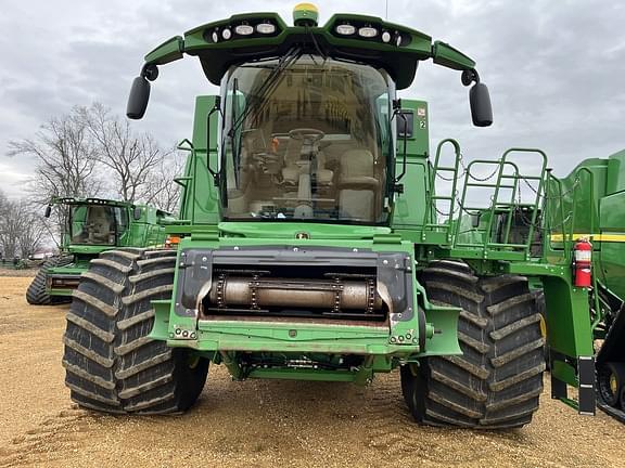 Image of John Deere S780 equipment image 3
