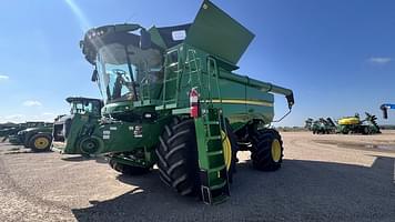 Main image John Deere S780 7