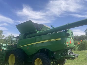 Main image John Deere S780