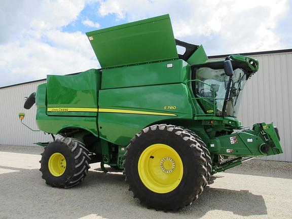 Image of John Deere S780 Primary image