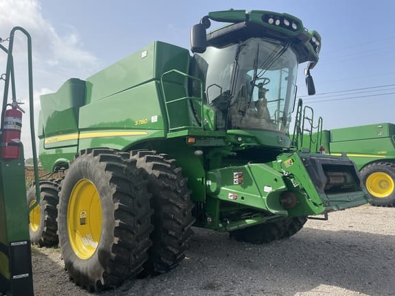 Main image John Deere S780