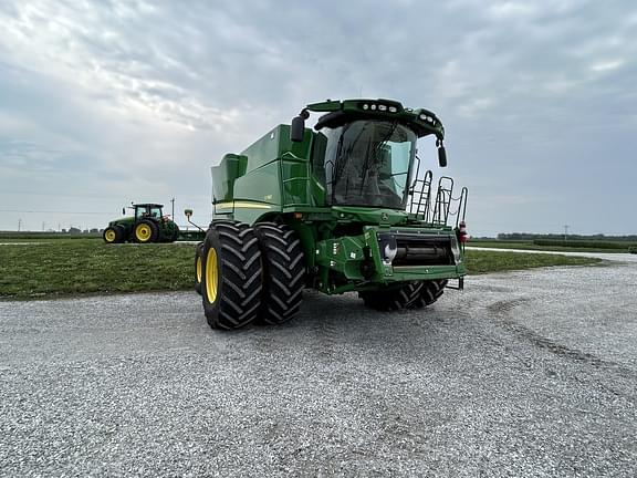 Image of John Deere S780 Primary image