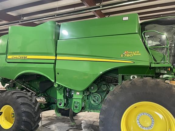 Image of John Deere S780 equipment image 4