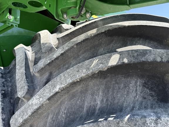 Image of John Deere S790 equipment image 1
