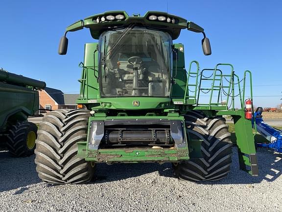 Image of John Deere S790 equipment image 2