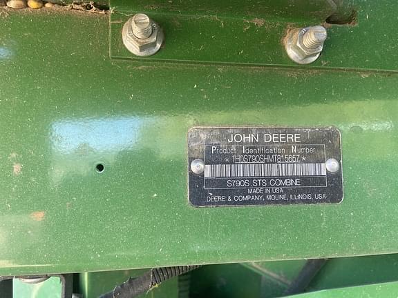 Image of John Deere S790 equipment image 4