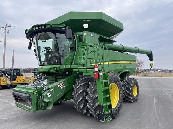 Image of John Deere S790 Primary image