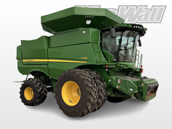 2021 John Deere S790 Equipment Image0