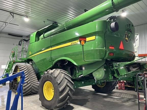 Image of John Deere S790 equipment image 3