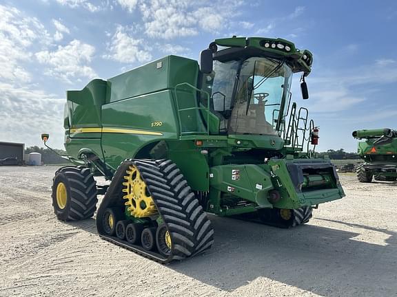 Image of John Deere S790 Primary image