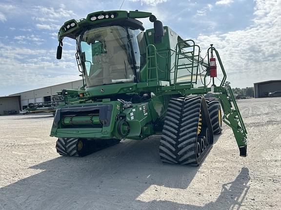 Image of John Deere S790 equipment image 4