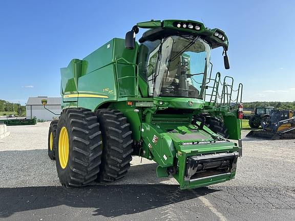 Image of John Deere S790 equipment image 2