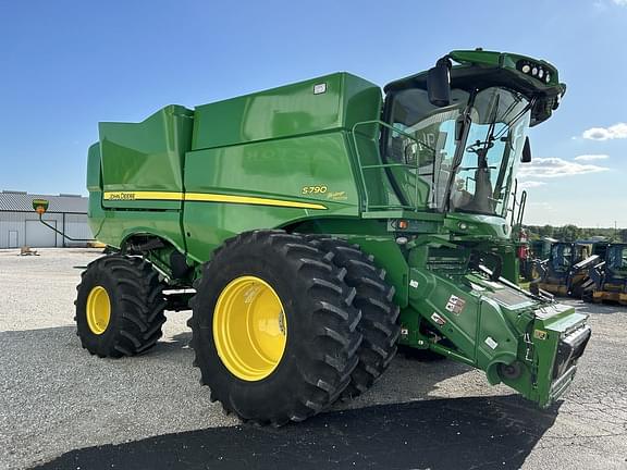 Image of John Deere S790 equipment image 3