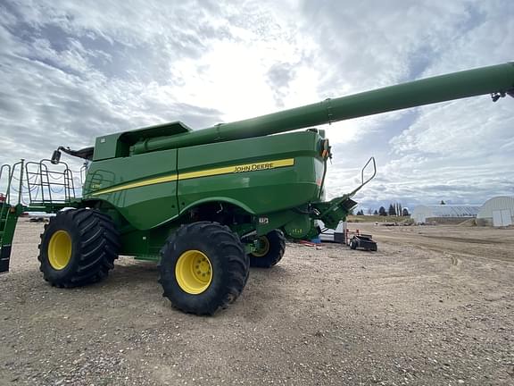 Image of John Deere S790 equipment image 3