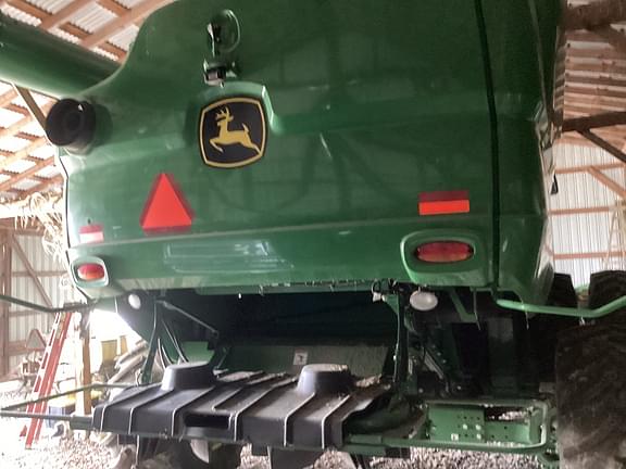 Image of John Deere S790 equipment image 4