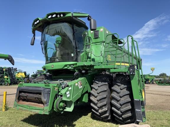Image of John Deere S790 Primary image