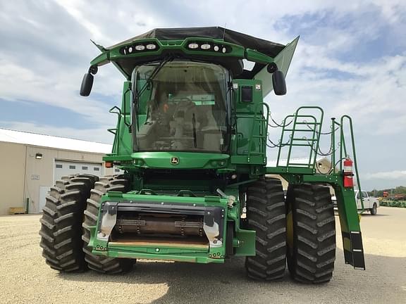 Image of John Deere S790 equipment image 4