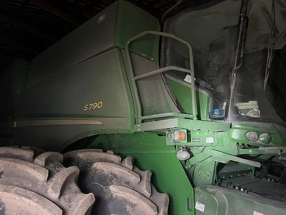 Image of John Deere S790 Primary image