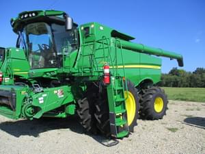 2021 John Deere S790 Image