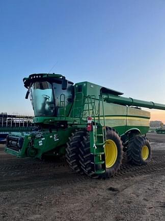 Image of John Deere S790 equipment image 3
