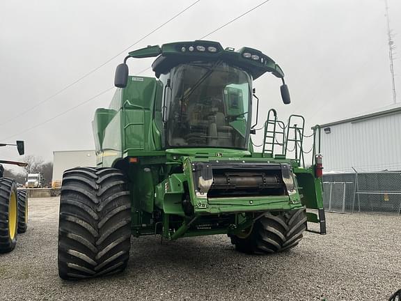 Image of John Deere S790 equipment image 2