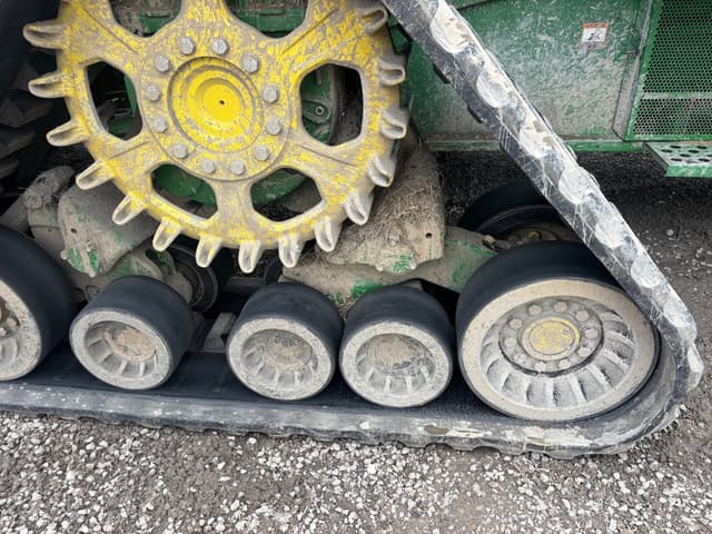 Image of John Deere S790 equipment image 3