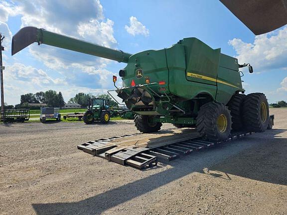 Image of John Deere S790 equipment image 2