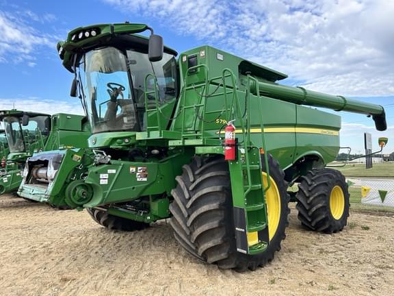 Image of John Deere S790 Primary image