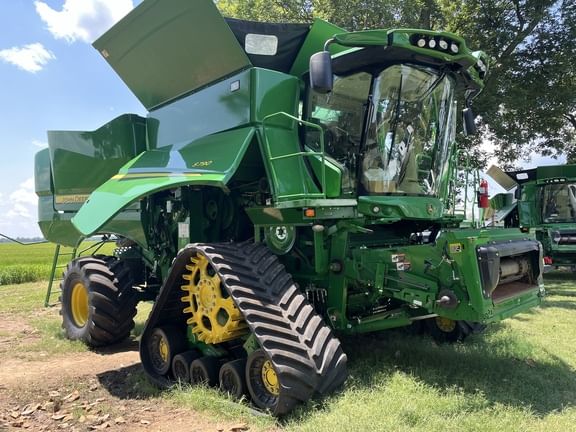 2021 John Deere S790 Equipment Image0