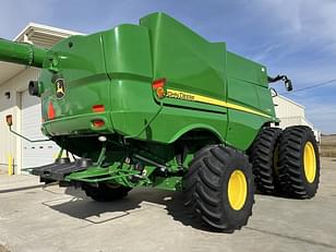 Main image John Deere S790 9